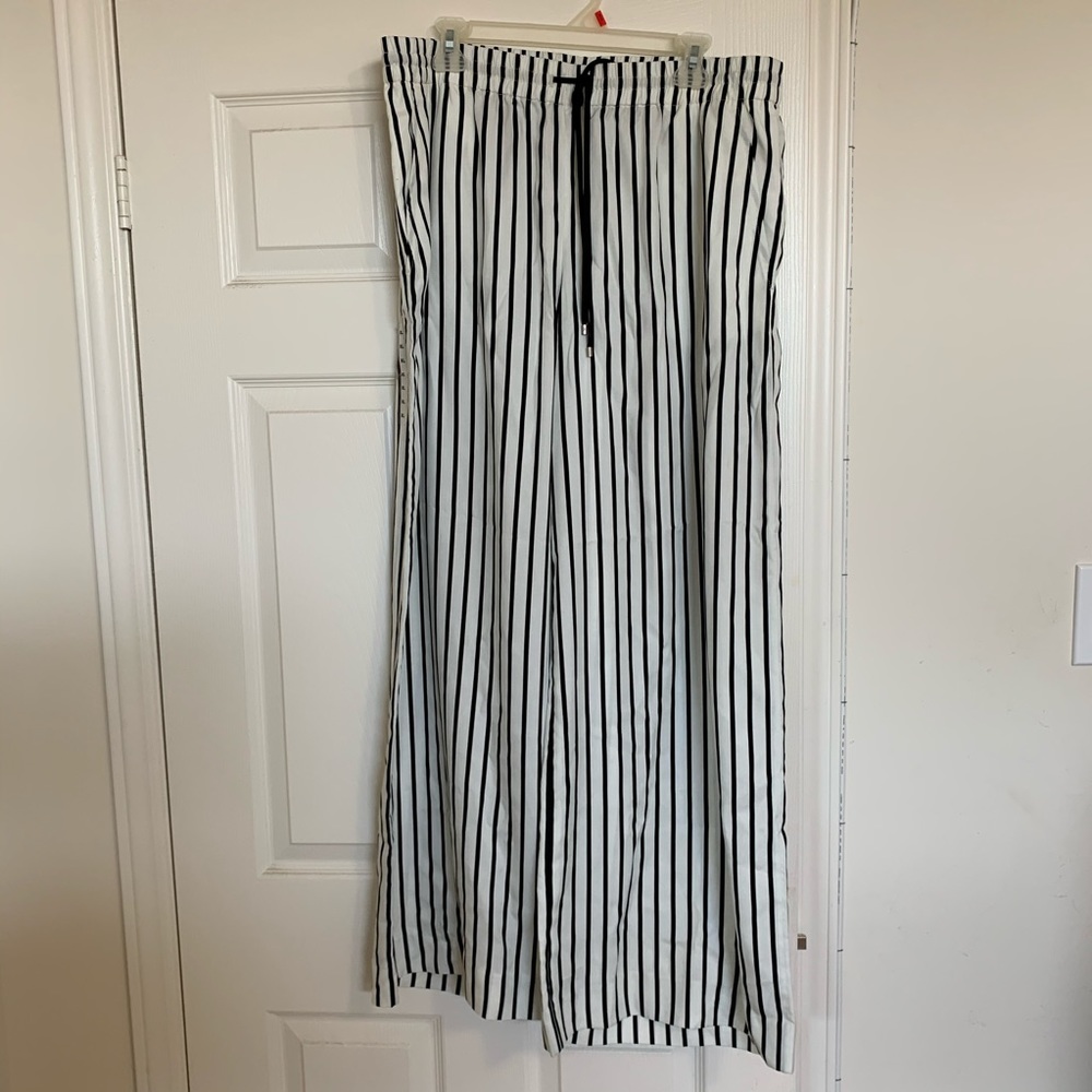 Ralph Lauren Wide Leg Black and White Striped Pant